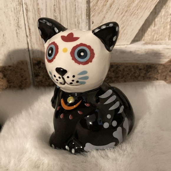 Transpac Dog & Cat Day of the Dead Shakers - Picture 4 of 12